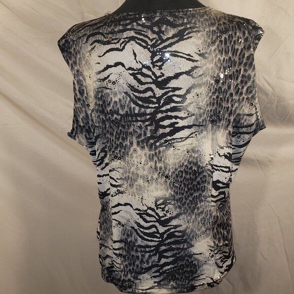 Artex Women's Gray & Black Print Top - L - Picture 3 of 5